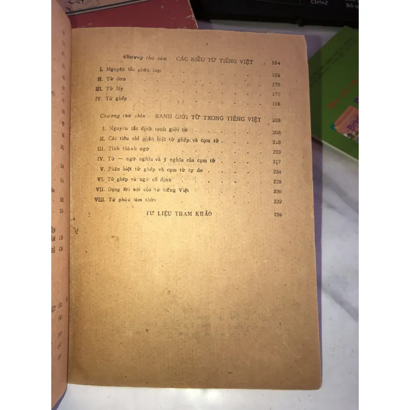 Các bình diện của từ và từ tiếng Việt - Đỗ Hữu Châu  1005420