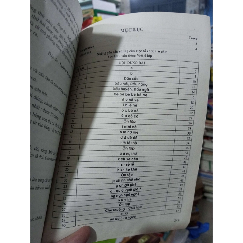 Trò Chơi Học Âm - Vần Tiếng Việt - Vũ Khắc Tuân 2004 mới 80% ố Sách mẹ và bé HCM1004 1007529