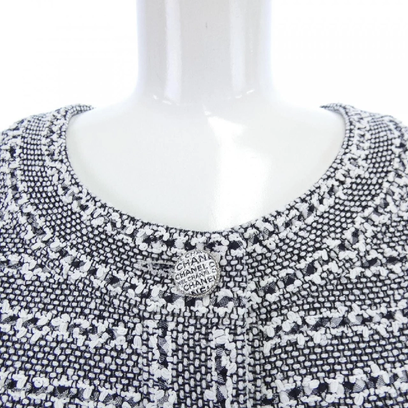 Jacket không cổ CHANEL LOOK2 P76661V68559 630181