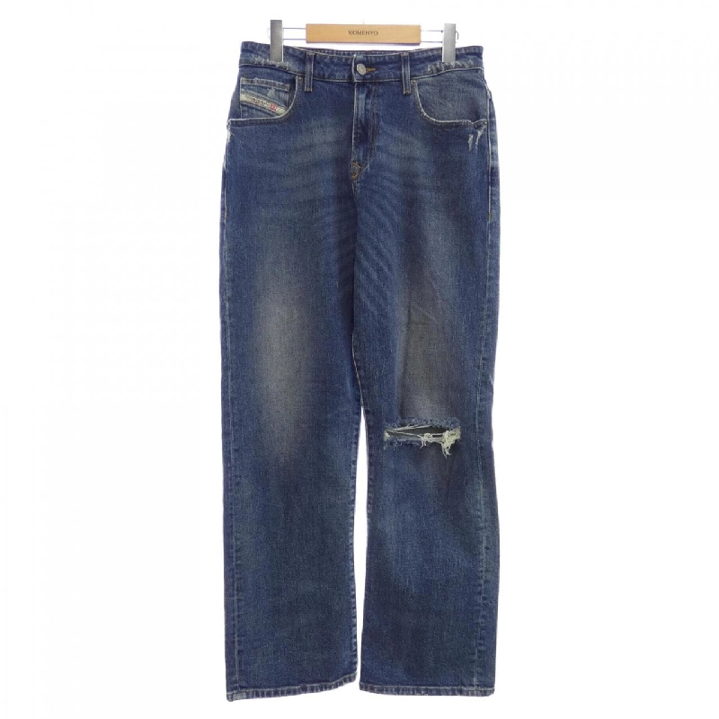 【Mã giảm giá】Quần jeans DIESEL 653944