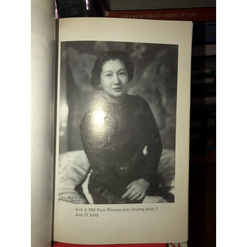 Chuyện nội cung Cựu Hoàng Bảo Đại - Nguyễn Đắc Xuân 761794