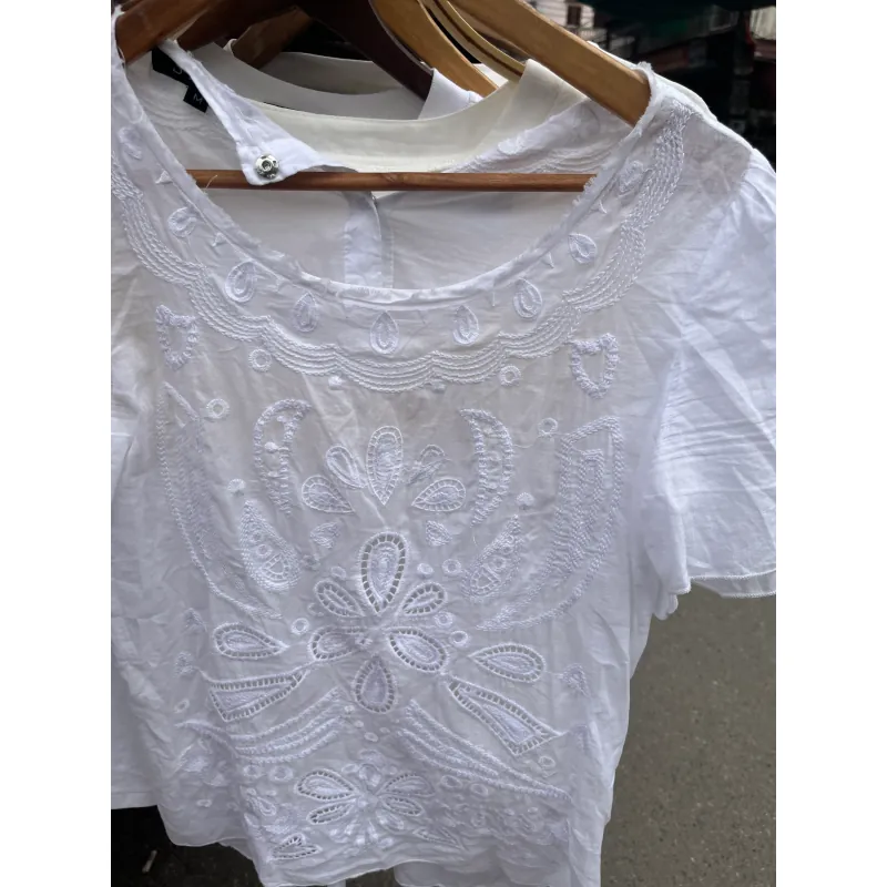 Áo len nữ cổ V bo hàng hiệu màu đỏ size M 707558