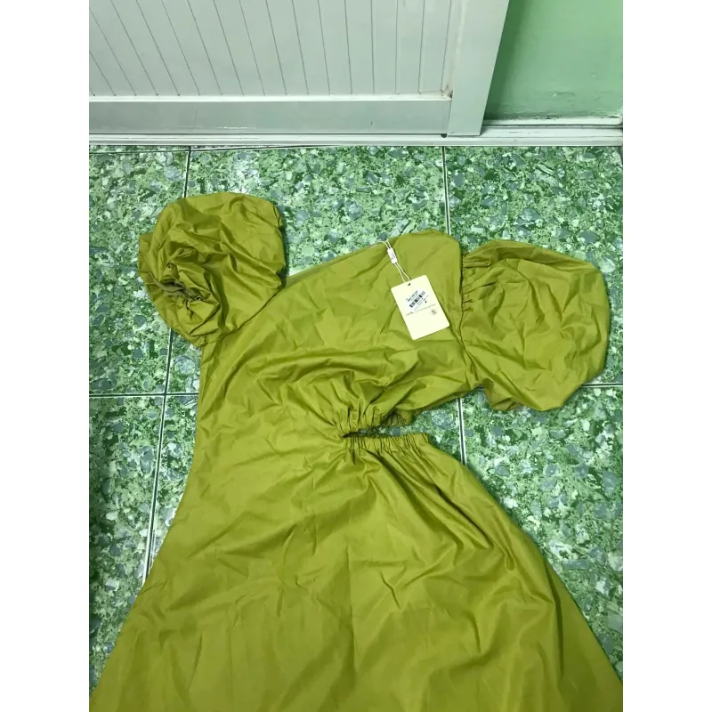 Đầm khoét eo 785768