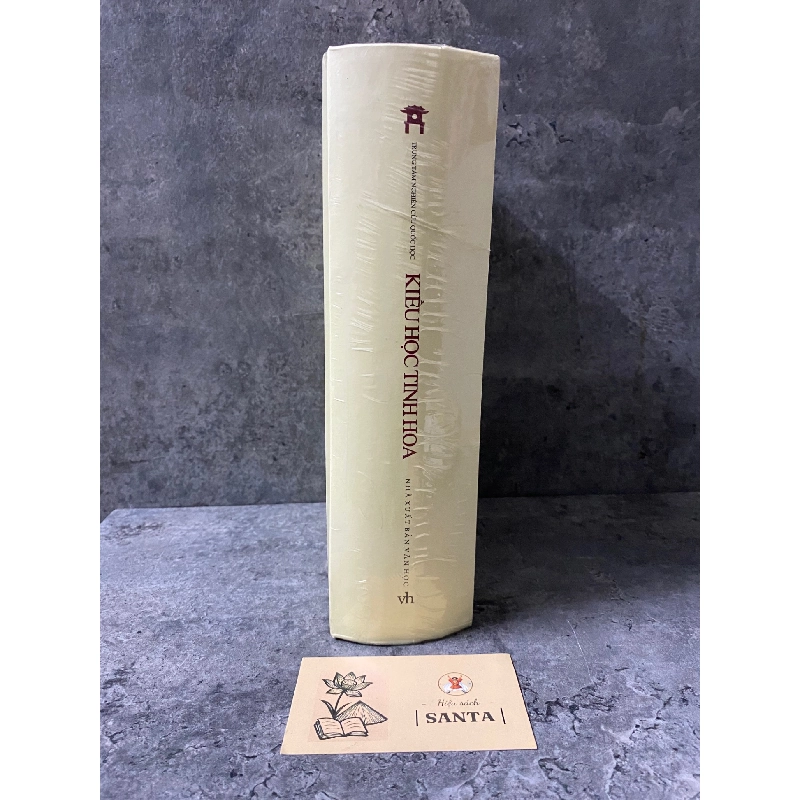 Kiều Học Tinh Hoa (bìa cứng)- Trung tâm nghiên cứu Quốc Học- Sách lưu kho còn seal,độ mới 95% 785493