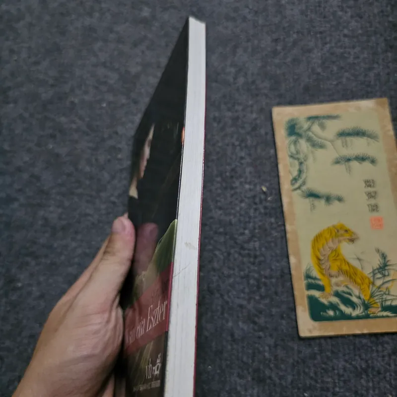 Di sản của Eszter 734055