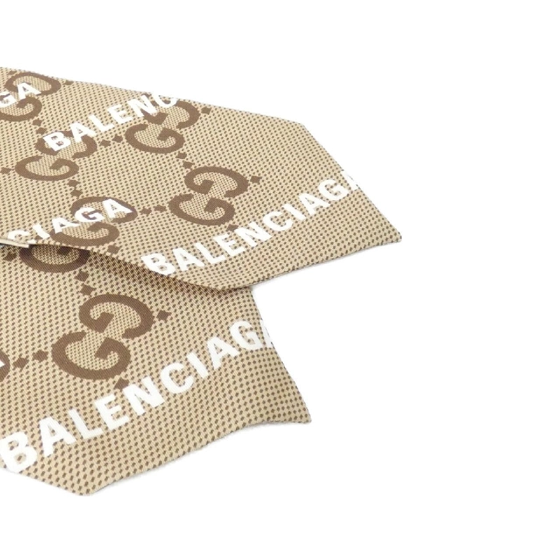 Khăn quàng cổ Gucci Maxi GG Print 676777 3G001 - Hàng hiệu Chính hãng 807268