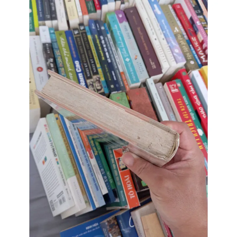 He got hungry and forgot his manners 931014