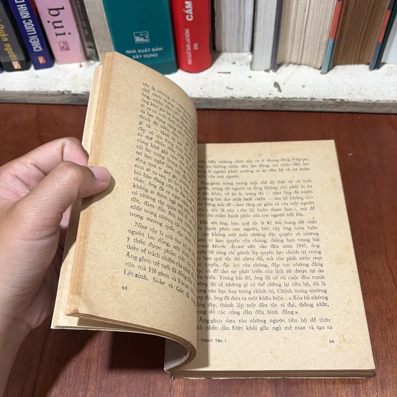 II Sách Danh Nhân: Tiểu Sử PHRIĐRÍCH ĂNGGHEN (Tập 1) - 1978 777772