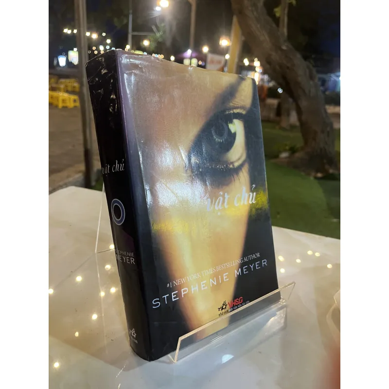VẬT CHỦ - STEPHENIE MEYER ( LÊ MINH ĐỨC dịch ) 1036050