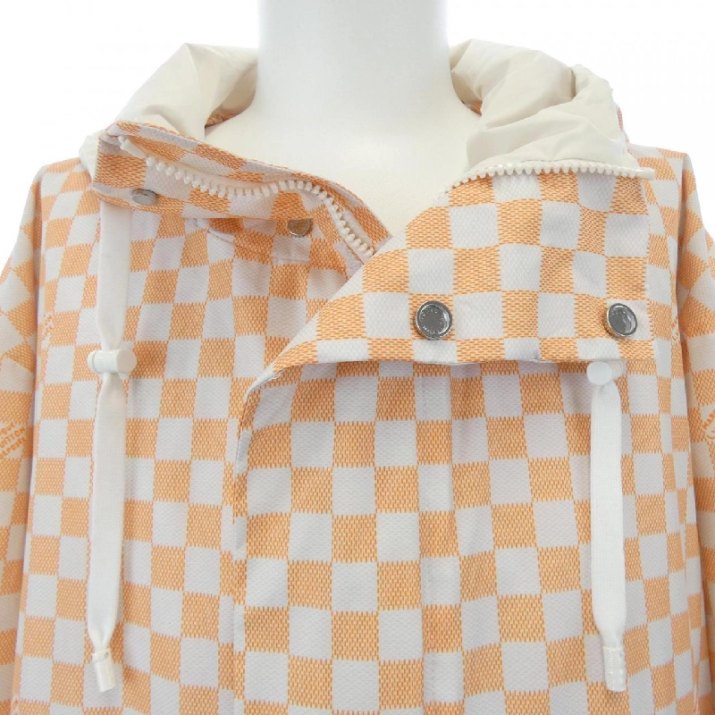 Áo khoác LOUIS VUITTON HQB68WHQU - Hàng hiệu Authentic 892278