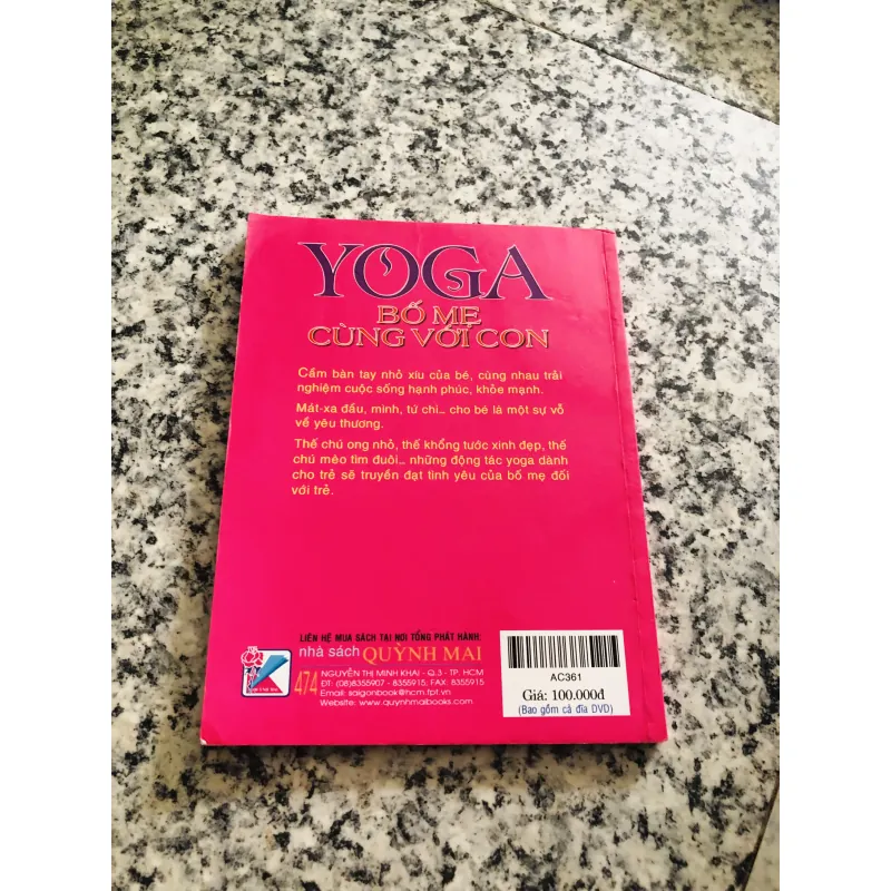 YOGA BỐ MẸ CÙNG VỚI CON ( không kèm DVD) 969837