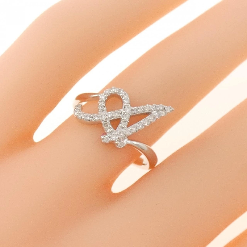 Nhẫn kim cương chữ cái A K18WG 0.23CT 670333
