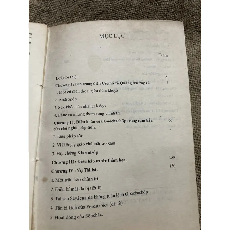 HỒI KÝ CỦA LIGACHOP BÊN TRONG ĐIỆN CREMLI CỦA M.GOÓC BA CHỐP 715988