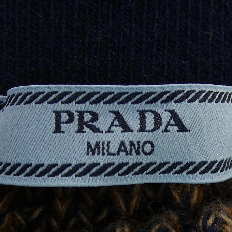 Chân váy hình tam giác logo PRADA 21559 SOOO 172F - Hàng hiệu Authentic 819359