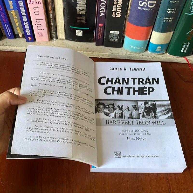 II Sách Lịch Sử: Chân Trần Chí Thép - James G. Zumwalt - 2011 559055