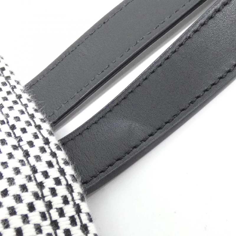 Túi xách PUZZLE FOLD TOTE XXL A779PFMX26 của Loewe 616646