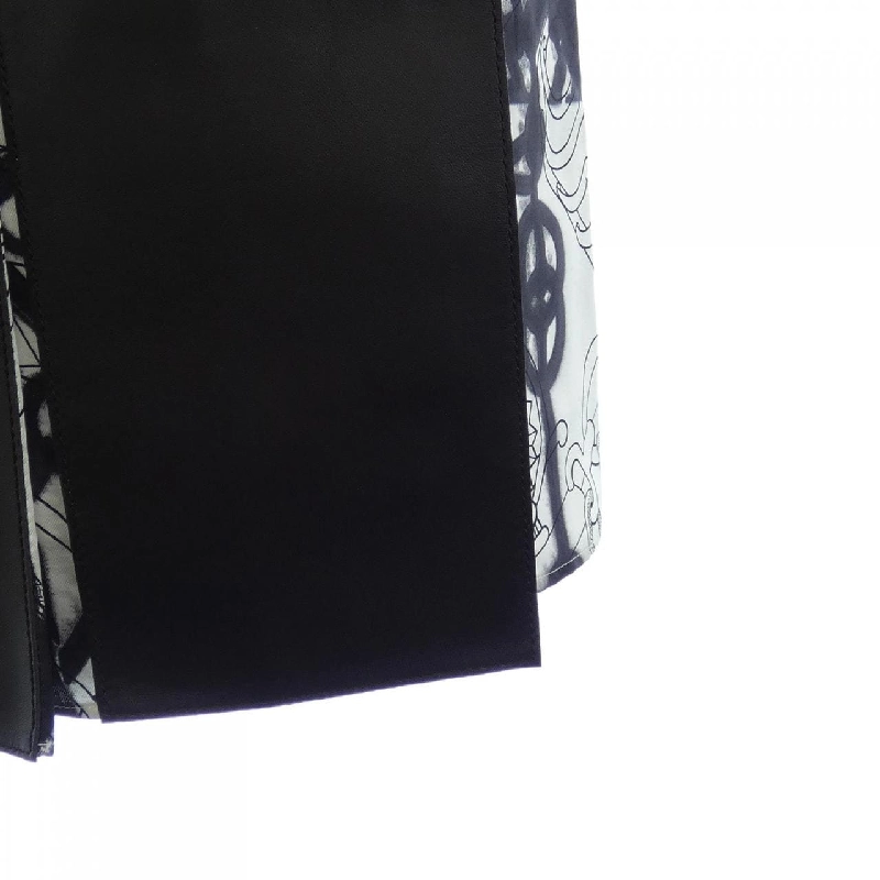 Váy HERMES CLIQUETIS TATTOO AQUARELLE 2E1308DZ 647285