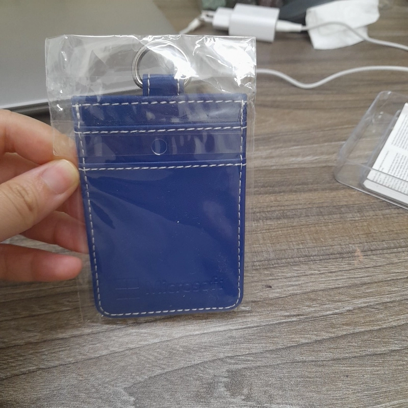 Thẻ và dây diện thoại mới 100% 537627