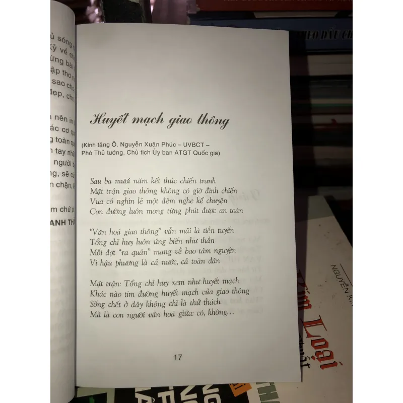 Con đường con người - Nguyễn Thế Kỷ  998125