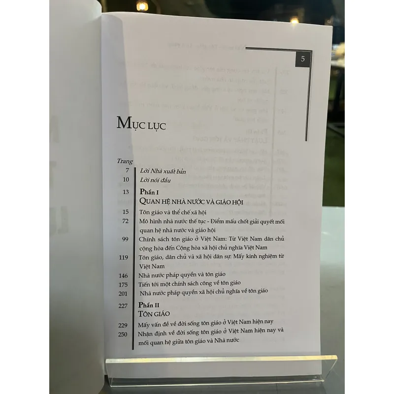 NHÀ NƯỚC TÔN GIÁO LUẬT PHÁP 705006