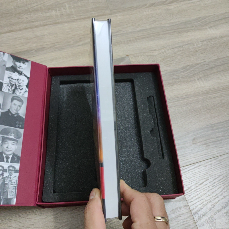 Sống Để Kể Lại Những Anh Hùng - Nguyễn Quang Chánh 508966