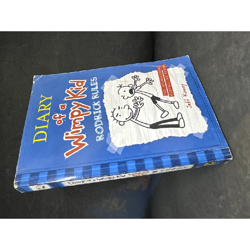 [Phiên Chợ Sách Cũ] Diary Of A Wimpy Kid: Rodrick Rules - Jeff Kinney H1604-SBM-2 1028731