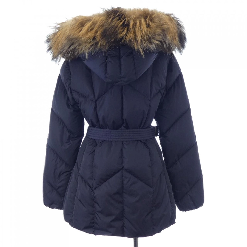 Áo khoác lông vũ MONCLER ROELAN 630345
