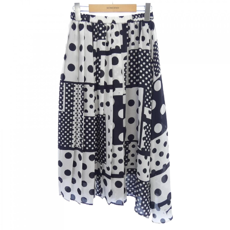 GRACE Class Skirt - Hàng hiệu Authentic 819437