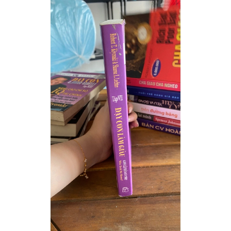 Dạy Con Làm Giàu - Tập 12: Ai Đã Lấy Tiền Của Tôi? - Robert T. Kiyosaki & Sharon L. Lechter 530125