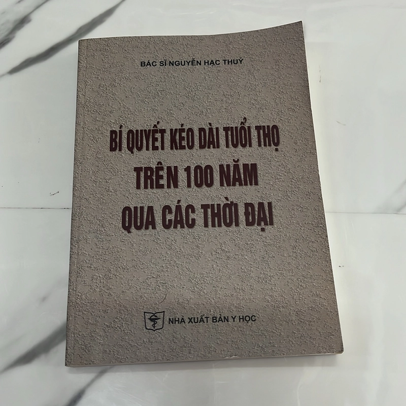 Bí quyết kéo dài tuổi thọ trên 100 năm qua các thời đại 505101