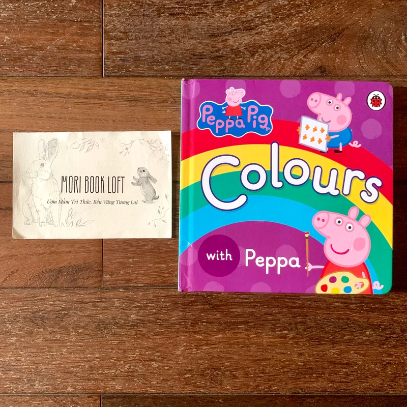 Sách ngoại văn Colours With Peppa, Used, Board Book 540732