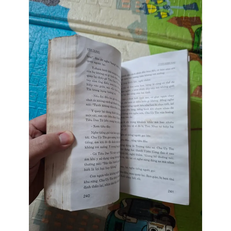 Bạch mã khiếu tây phong 790263