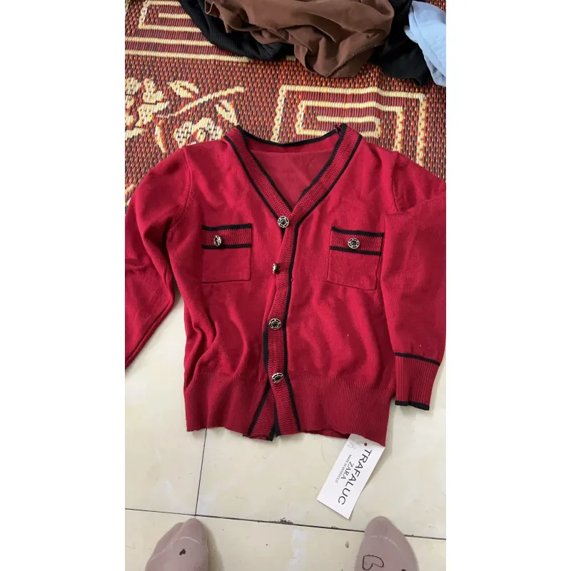 Áo len nữ cổ V bo hàng hiệu màu đỏ size M 707558