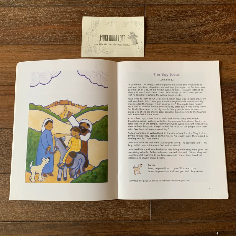Sách tranh tiếng anh God Shows Us His Love: Twelve Stories for Three-Year-Olds, Used 478713