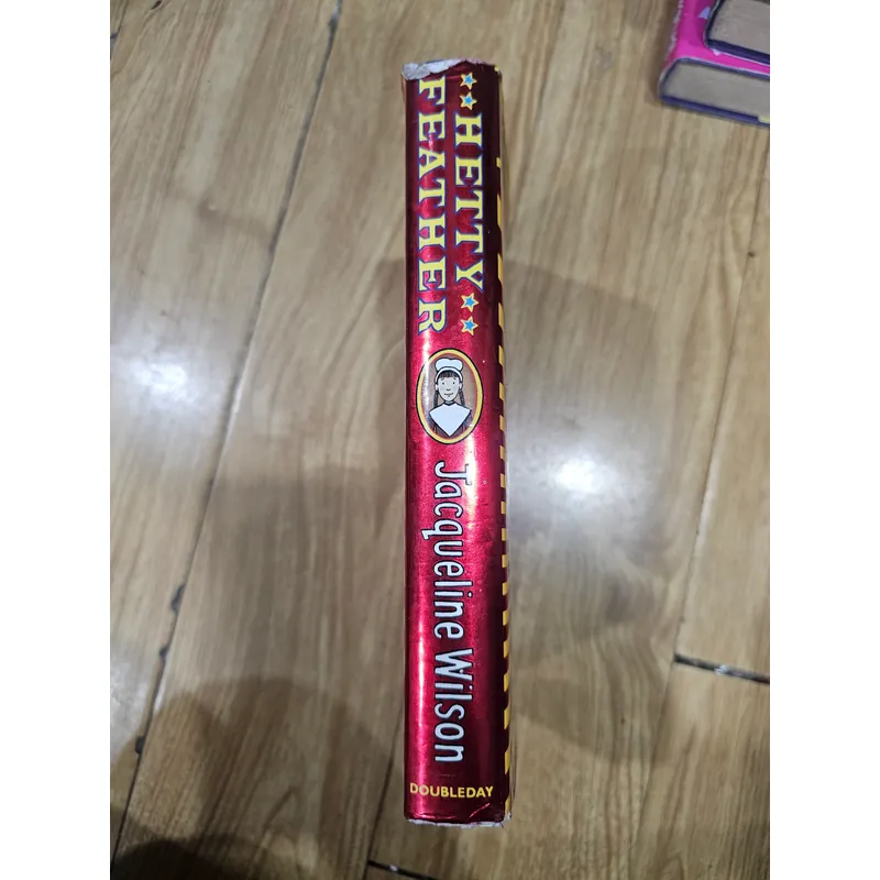 Hetty Feather
40k 645572