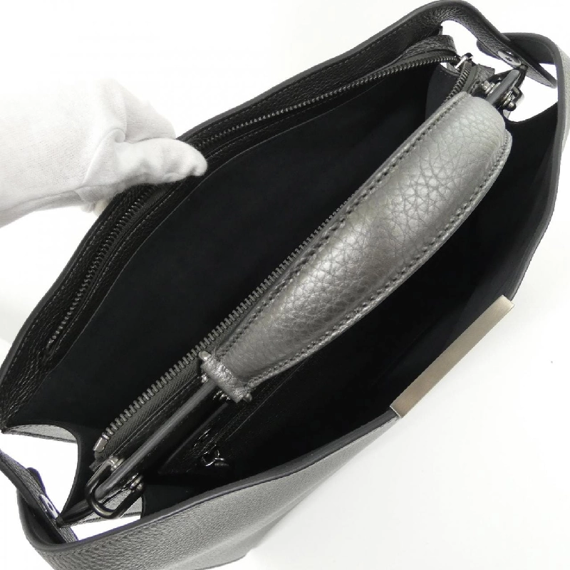 Túi Fendi Peekaboo I See You Medium 7VA529 AJJ1 616968