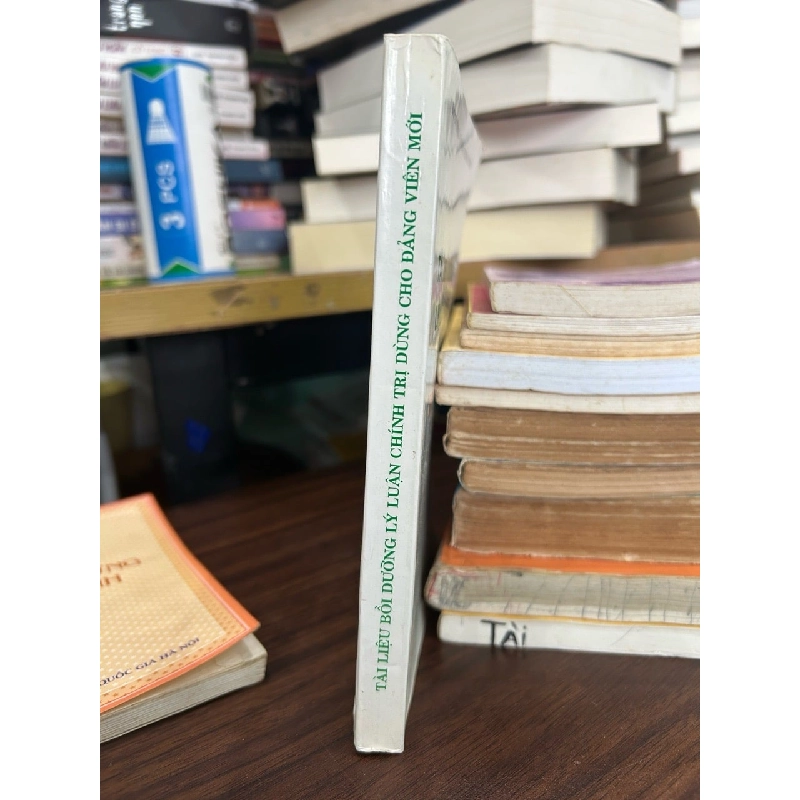 Tài liệu bồi dưỡng lý luận chính trị dùng cho đảng viên mới 797221