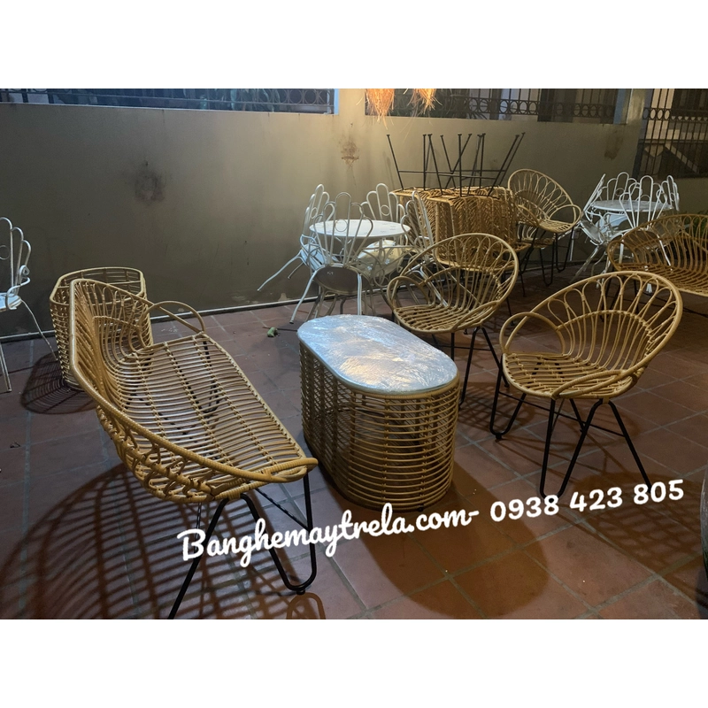Bàn ghế mây nhựa thiết kế thanh mảnh 463485