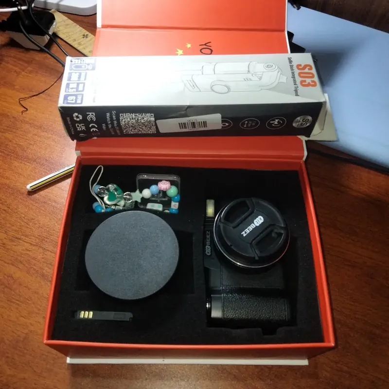 máy ảnh KP4 mới mua chưa dùng muốn pass lại vì k sử dụng nhiều đến máy ảnh có đồ tặng kèm 674132