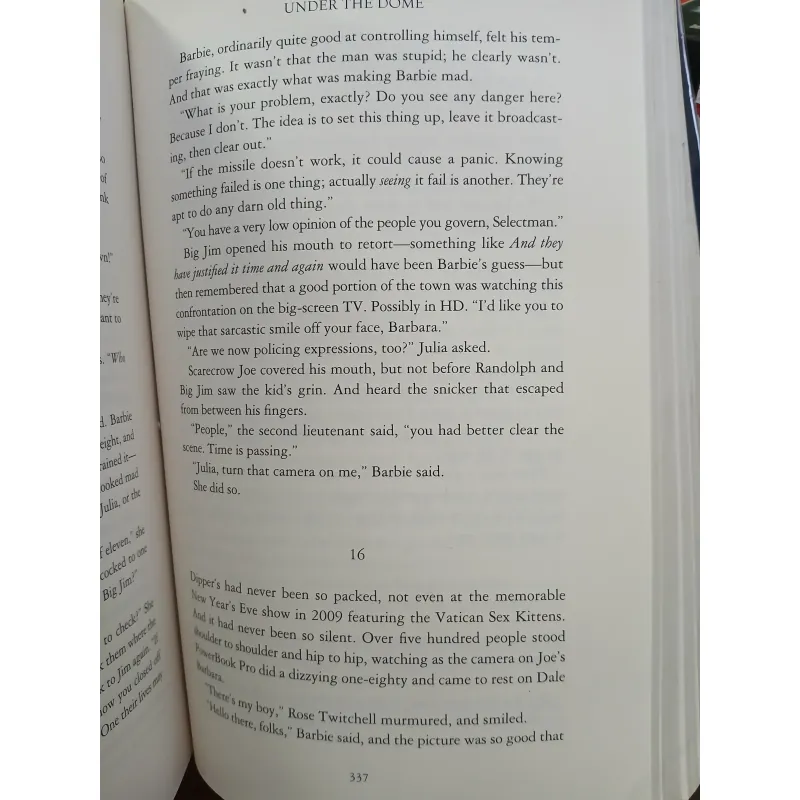 UNDER THE DOME (BÍ ẨN DƯỚI MÁI VÒM) - STEPHEN KING 747819