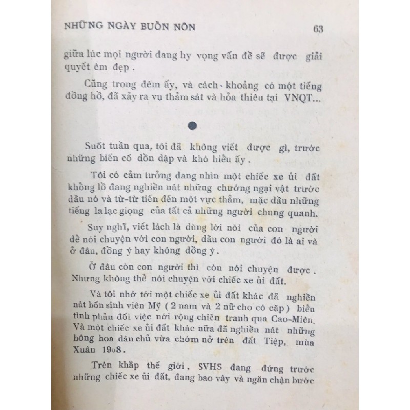 Bọt biển và sóng ngầm - Lý Chánh Trung 125931