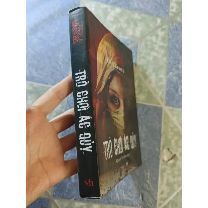 Trò chơi ác quỷ - Angfla Marsons 932637