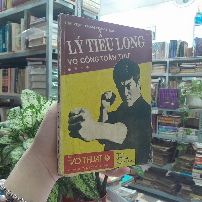 LÝ TIỂU LONG VÕ CÔNG TOÀN THƯ - LẠC VIỆT, PHẠM XUÂN THẢO 494090