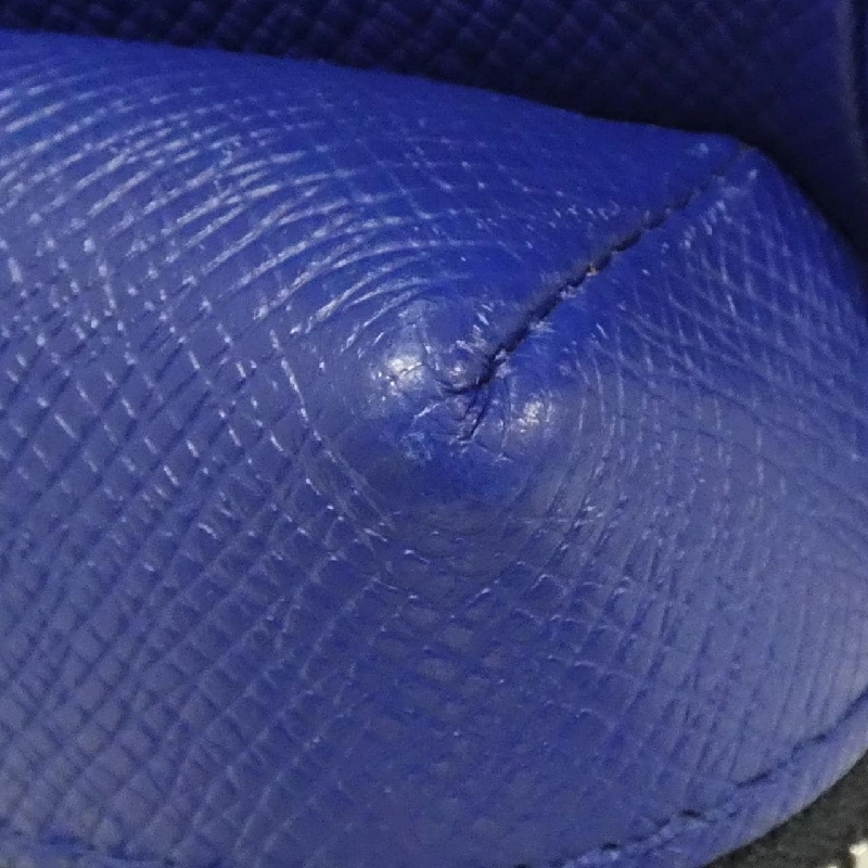 Túi đeo chéo Louis Vuitton Taiga Lama Outdoor Messenger PM M30242 - Hàng hiệu Chính hãng 767065