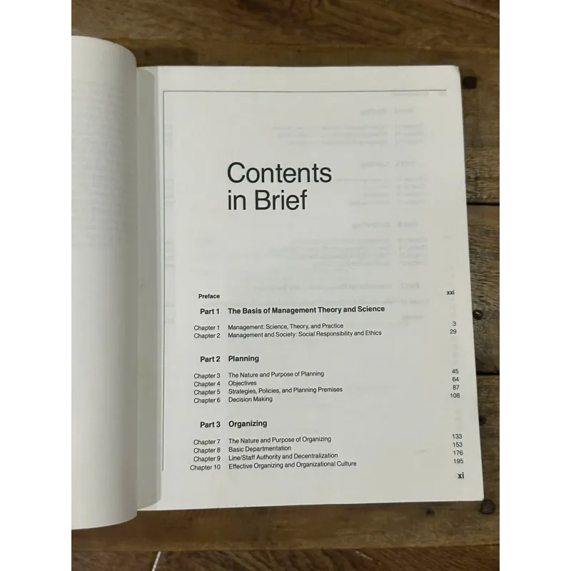 Essentials of Management (5th Edition) - Harold Koontz & Heinz Weihrich (sách giáo trình) 750706