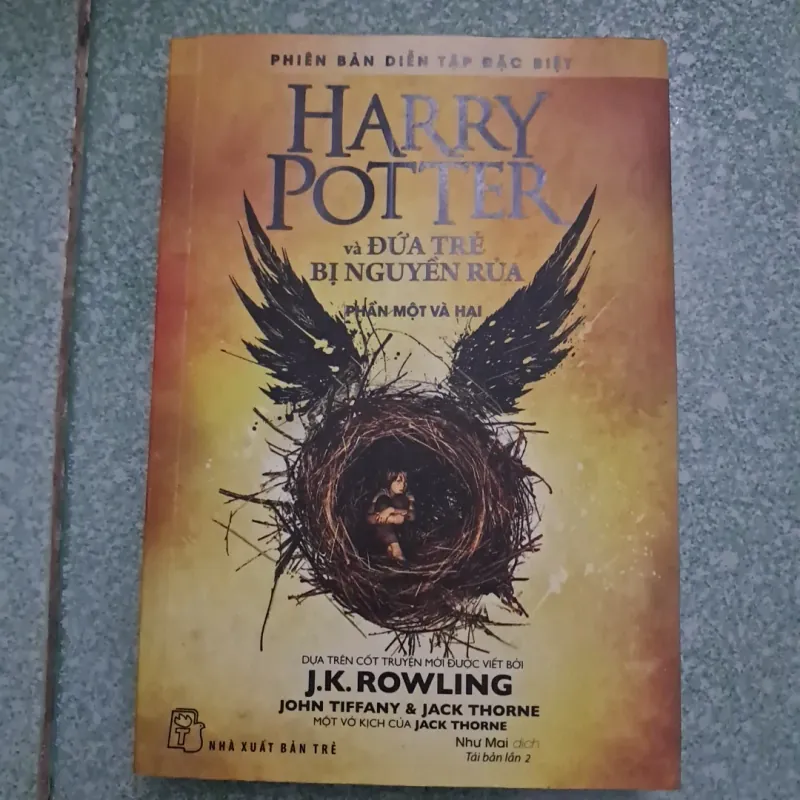 Harry Potter và đứa trẻ bị nguyền rủa 1021877