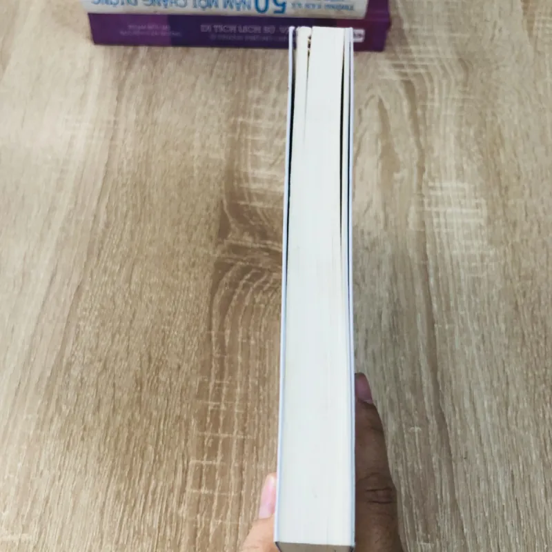 THỜI GIAN TRONG MẮT TÔI 1006330