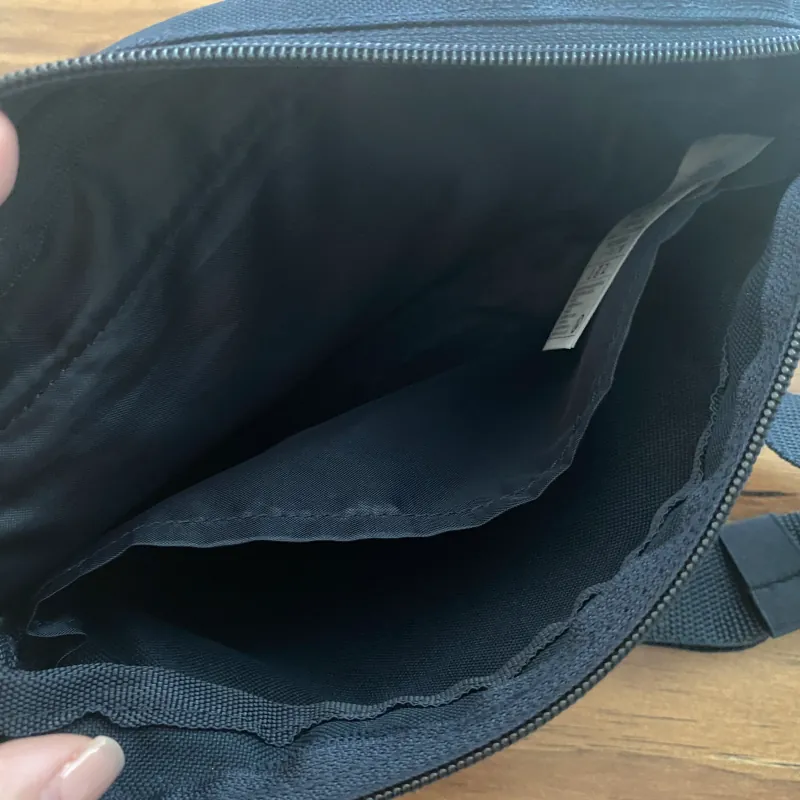 Túi đeo Adidas chính hãng còn mới 1005725