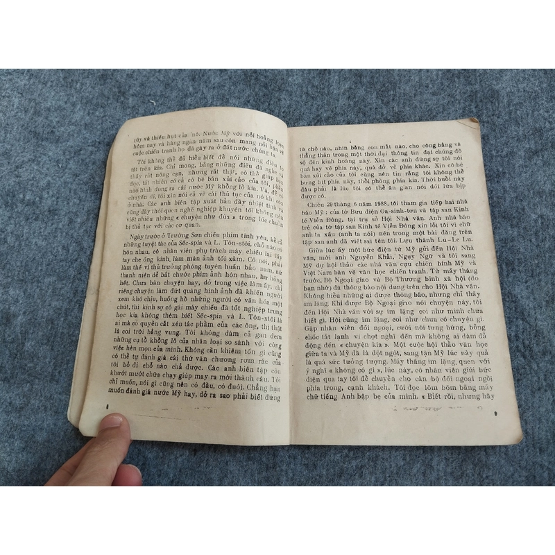 MỘT THỜI LẦM LỖI - LÊ LỰU 545858