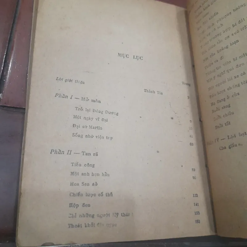 Frank Snepp - CUỘC THÁO CHẠY TÁN LOẠN 762064